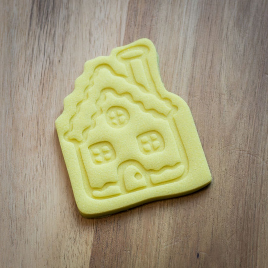 Gingerbread house cookie cutter