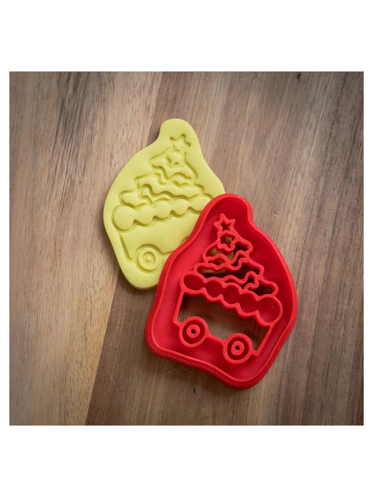 Cart with christmas tree | Cookie Cutter